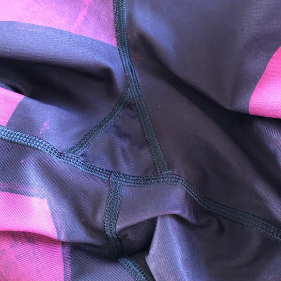 Lululemon leggings - Picture 2 of 6